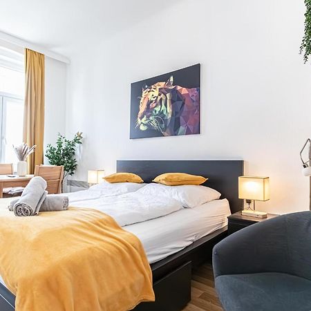 Апартаменты Explore Vienna: 1Br Retreat Near Westbahnhof Экстерьер фото